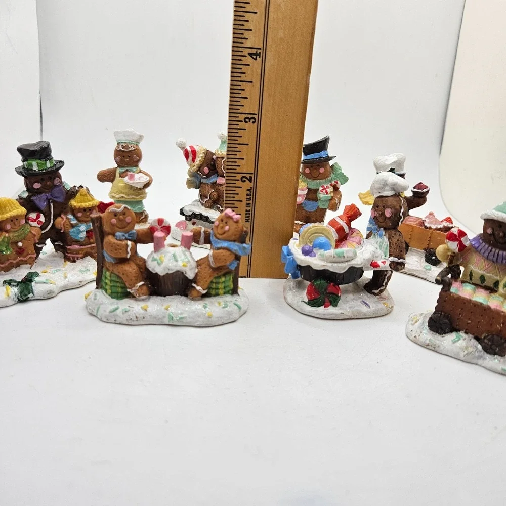 VTG Lot 8 Gingerbread Christmas Village Figurines Candy Bakers Family Miniatures